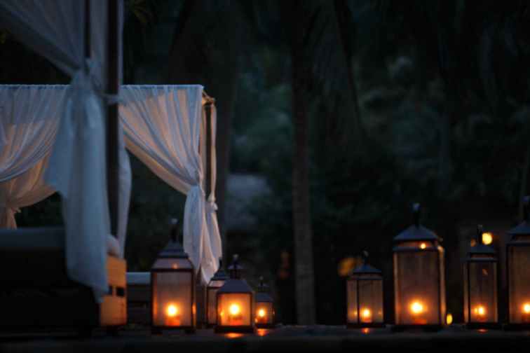 夜はライトアップ