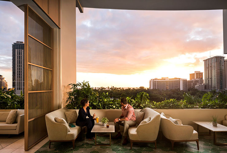 高級レストランにて舌鼓