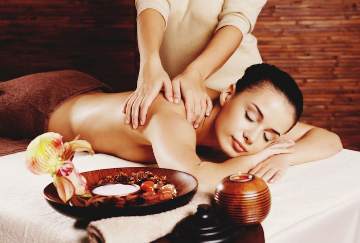 予約のできるタイ式マッサージもあります。