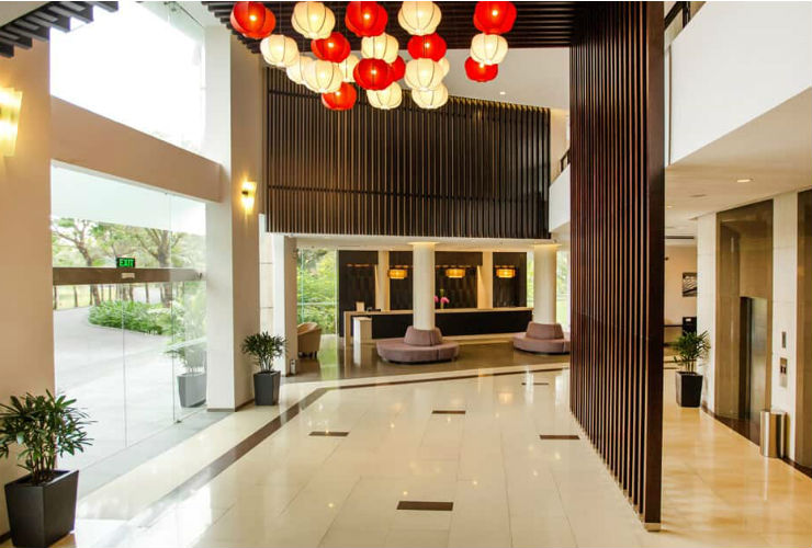 ホテルのエントランス