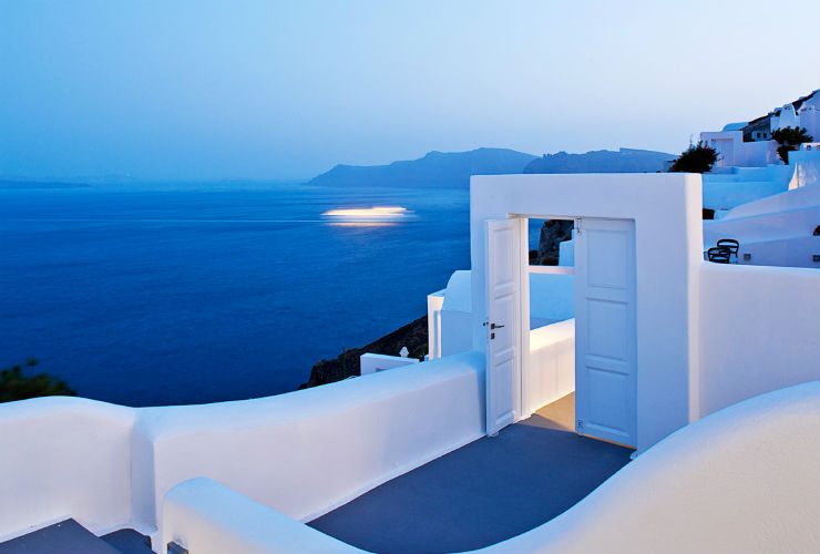ロマンチックなギリシャ旅行を満喫できます。