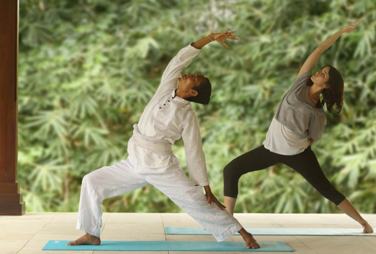 自然の中でのヨガクラス