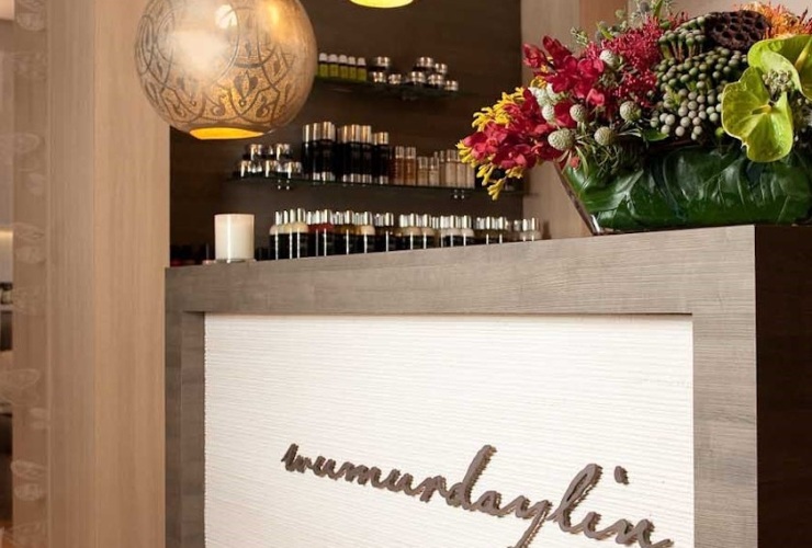 『スパ・ウーメデイリン』ボディスクラブ、ラップなど本格的なトリートメントを取り揃えております