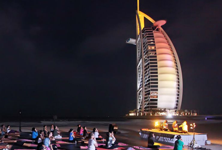 ジュメイラ　ダル　アル　マシャフ　マディナ　ジュメイラヨガ