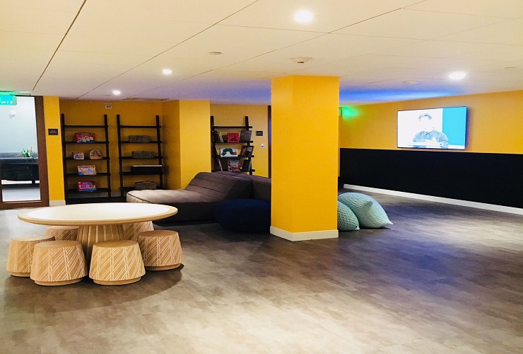 託児施設のファミリーキッズクラブ