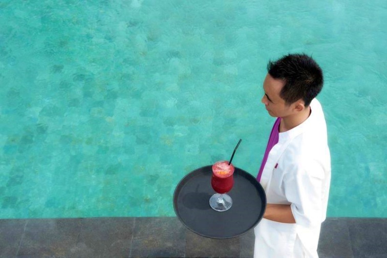 ルーフトップバー