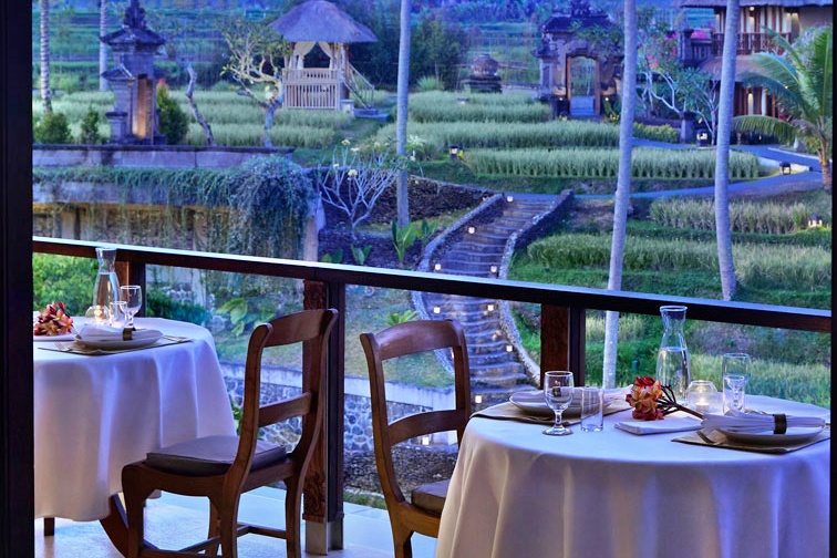 棚田ビューのレストラン