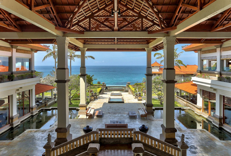 ヒルトン バリ リゾートのロビー