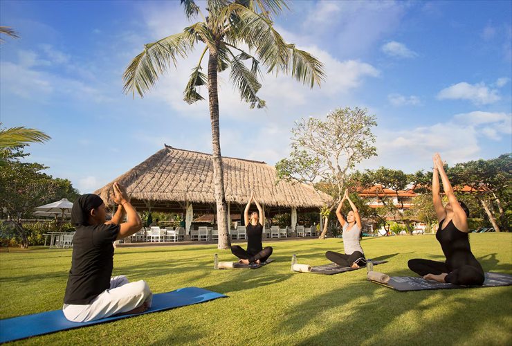 ヨガセッションなどのアクティビティも豊富