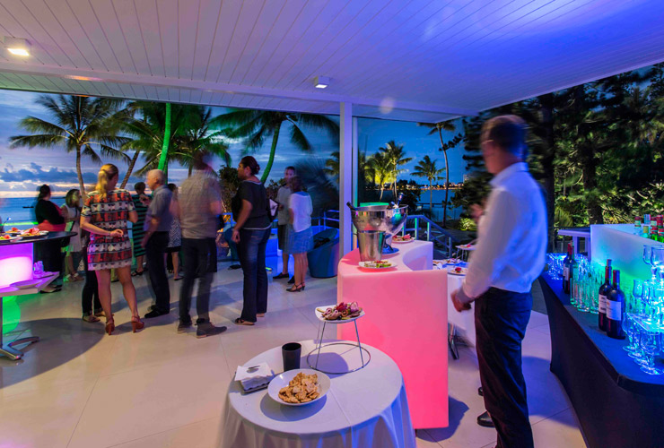 ウエディングやパーティーにも最適