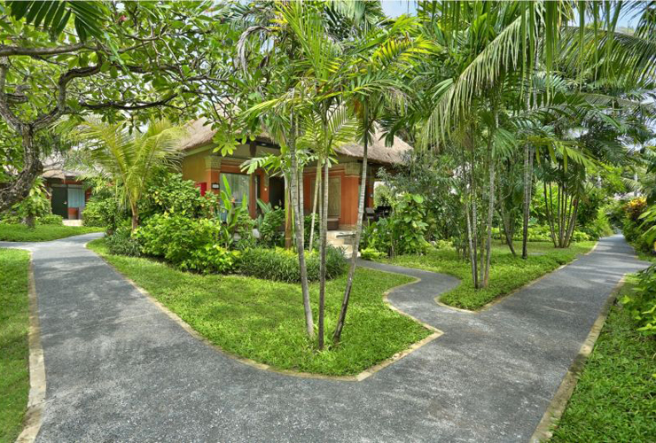 ガーデンバンガロー