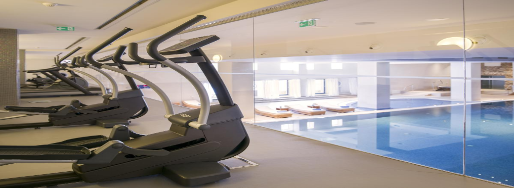 フィットネスルーム