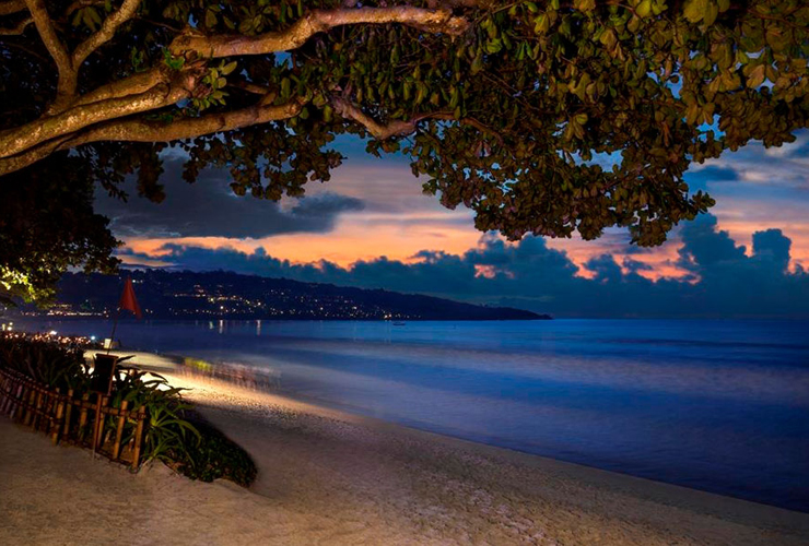 ジンバランビーチのサンセットタイム