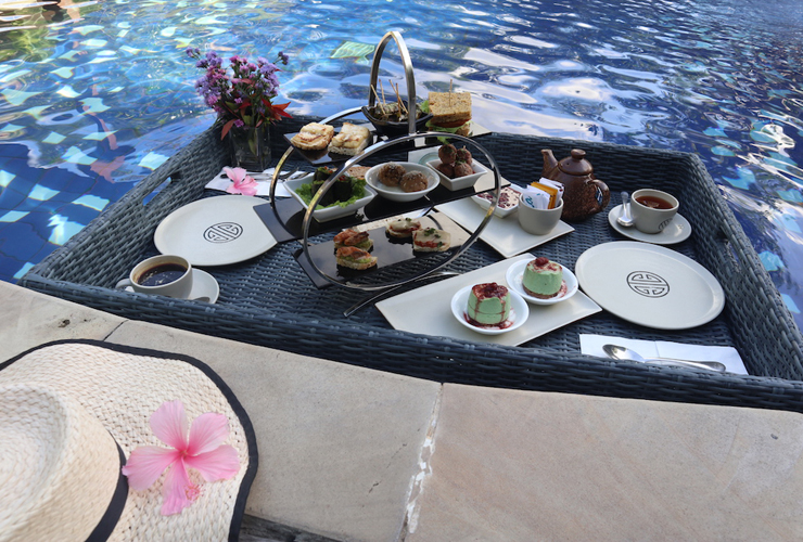 フローティングアフタヌーンティー