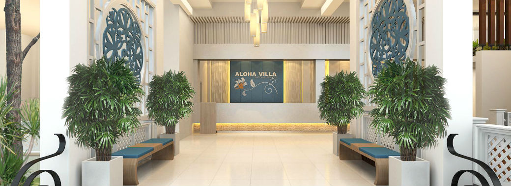 白と青の涼しげな雰囲気のホテル