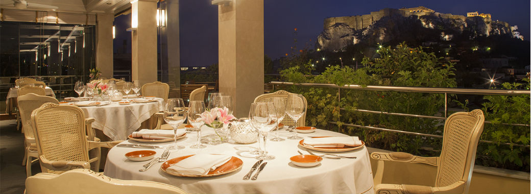 レストランから見えるアクロポリス。