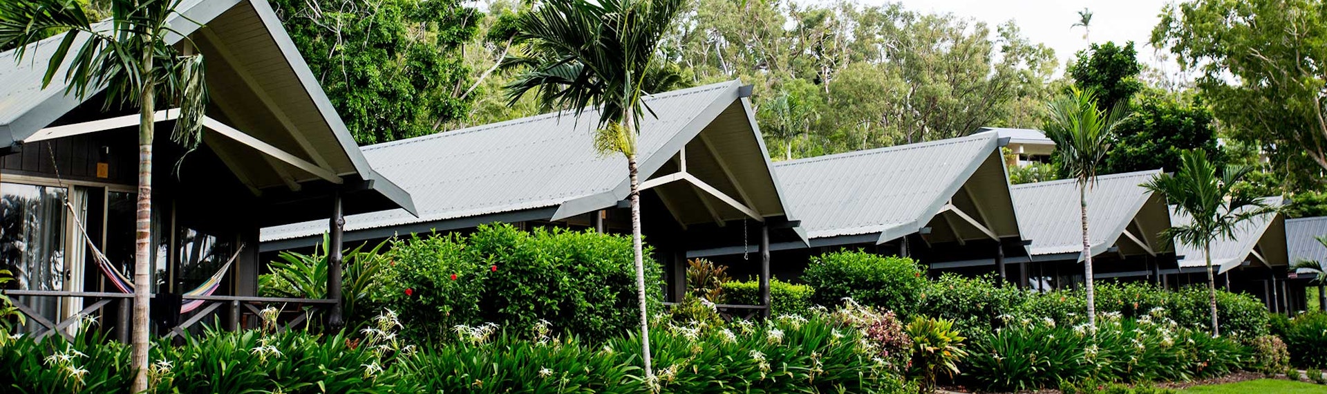 パームバンガロー