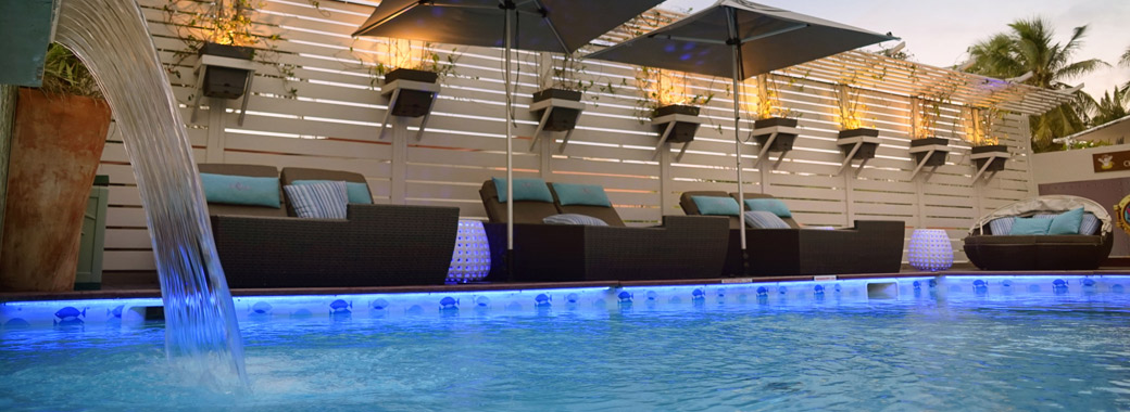 ホテル ル ラゴン　プール