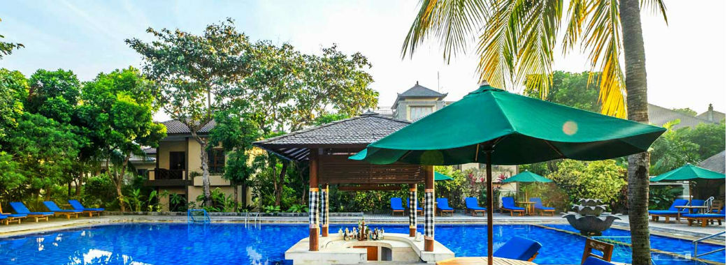 リサタ バリ リゾート ＆ スパ 外観