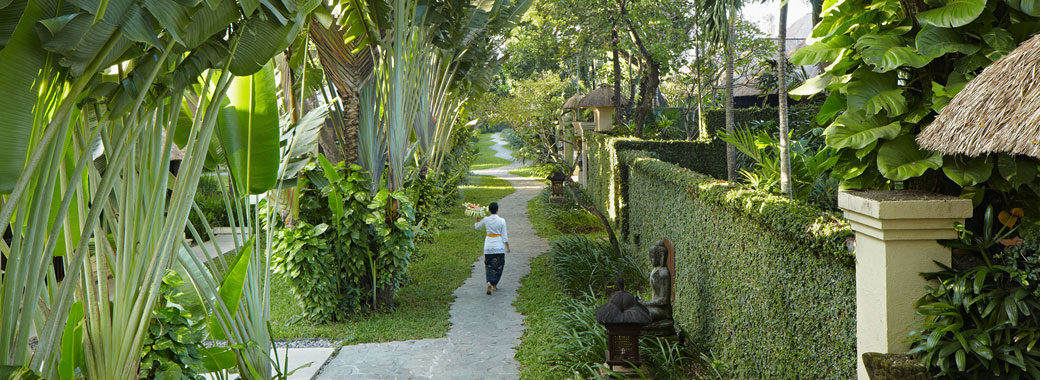 リゾート内の庭