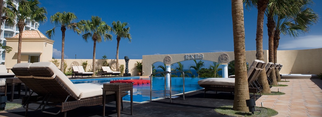 ガーデンプール