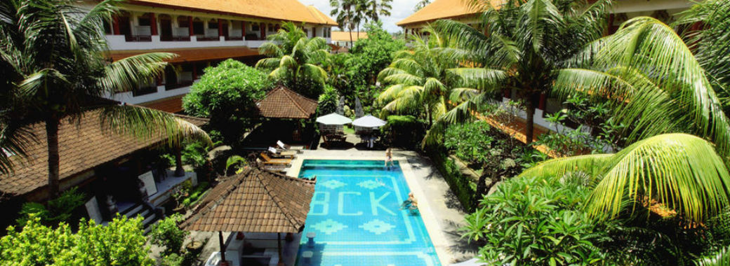 バクン サリ リゾート アンド スパ　外観