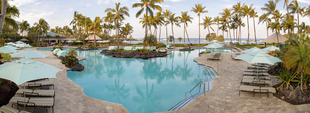 素敵なプールサイド