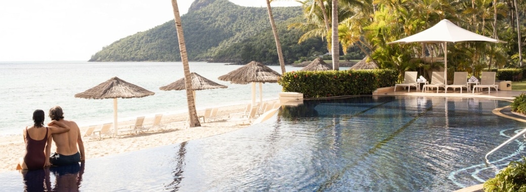 ビーチクラブ_夕景