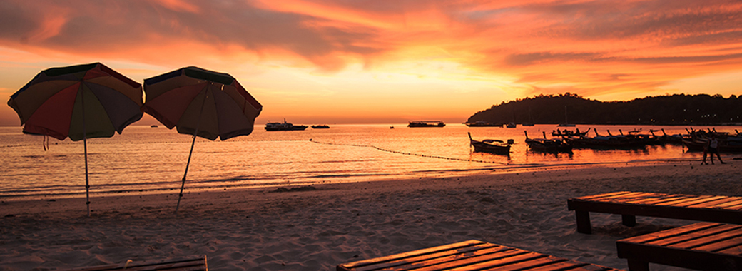 ビーチにもほど近い立地