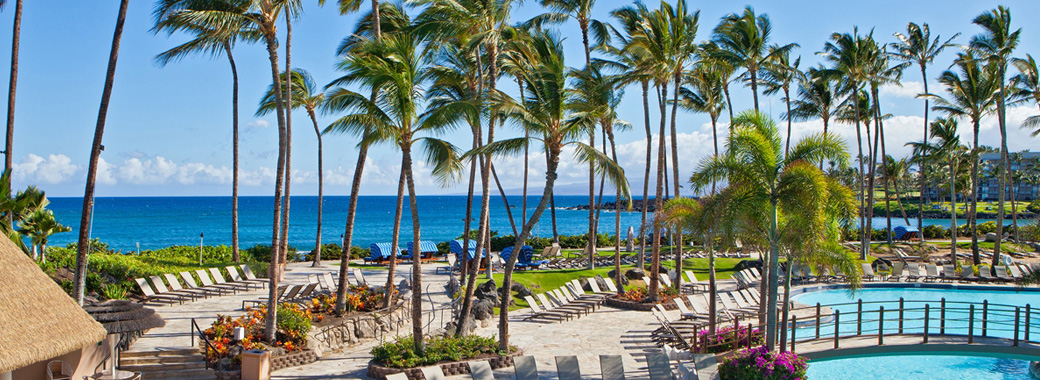 まさに海と一体化した海水のラグーン