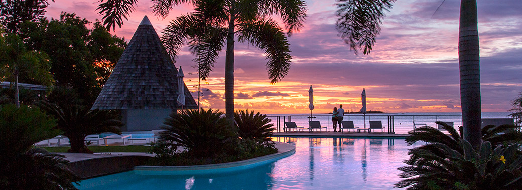 シャトー ロワイヤル ビーチ リゾート＆スパ夕陽