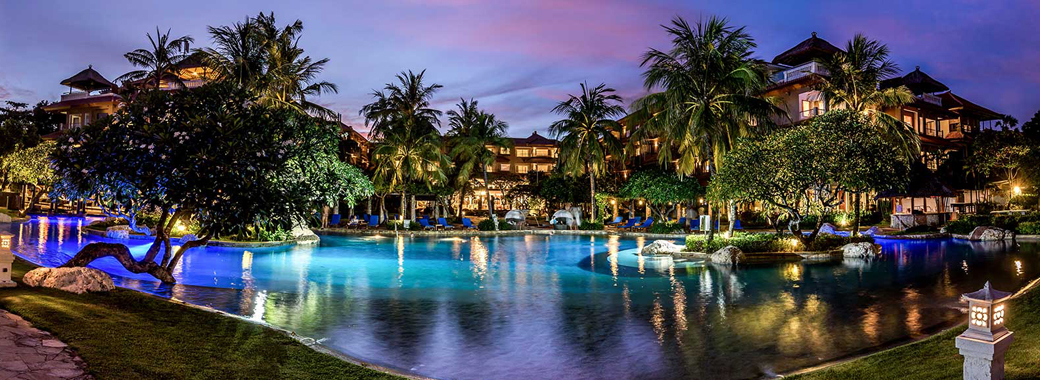 ホテル ニッコー バリ べノア ビーチ夜景