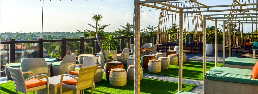 ルーフトップバー