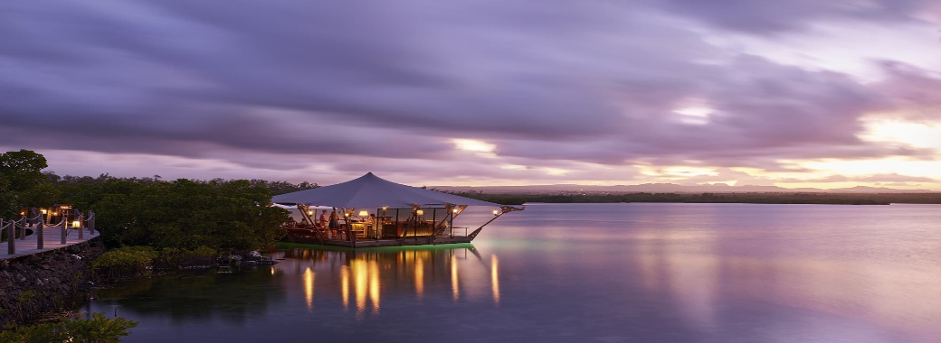 コンスタンス プリンス モーリス夕景