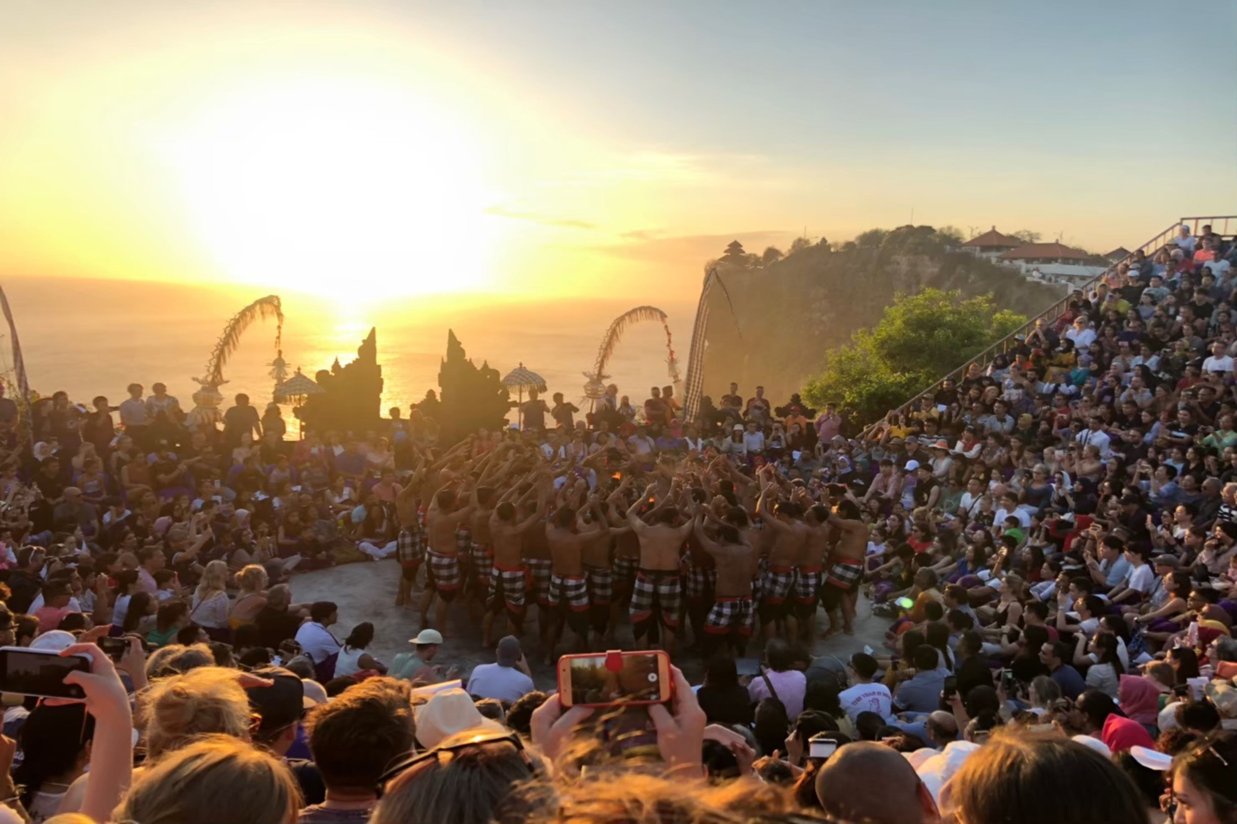 ウルワツ寺院でサンセット