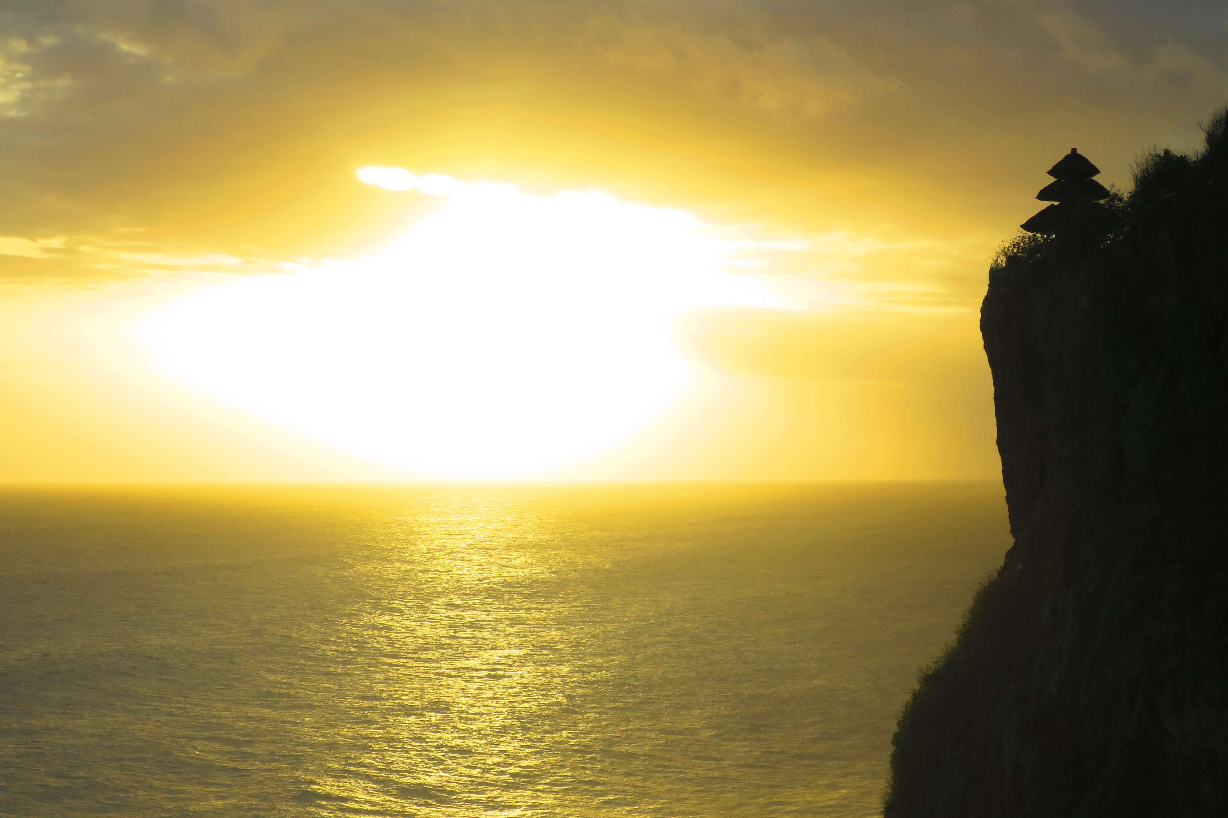 ケチャックダンス