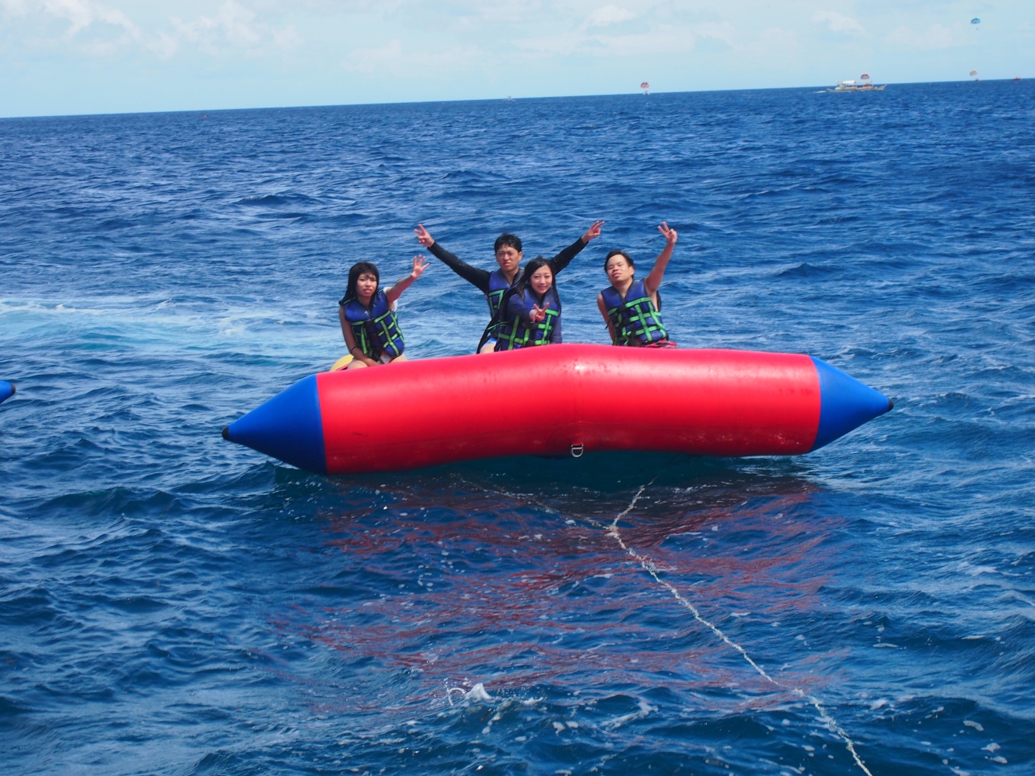 バリ　マリンアクティビティ　ドーナツボート