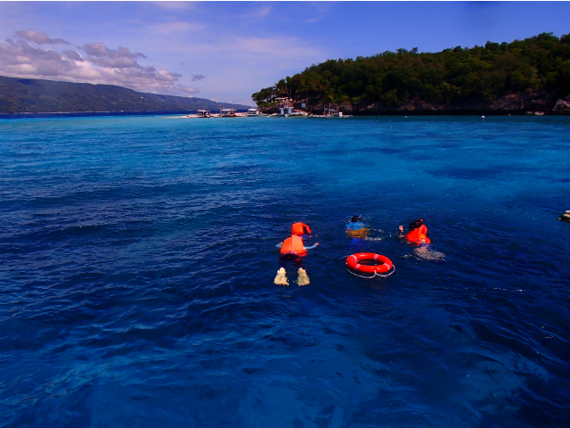 スミロン島でシュノーケリング