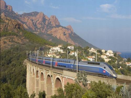 高速列車 TGV