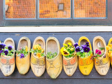 ◇オランダ：伝統的な木靴