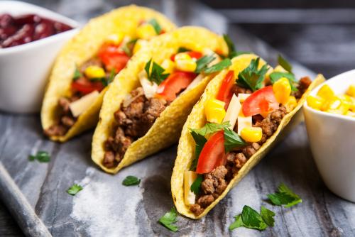 メキシコを代表する料理・タコス