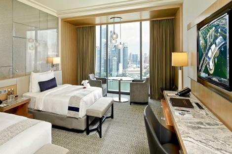 シンガポール:マリーナベイサンズ Premier Room City View 客室一例/提供:Marina Bay Sands