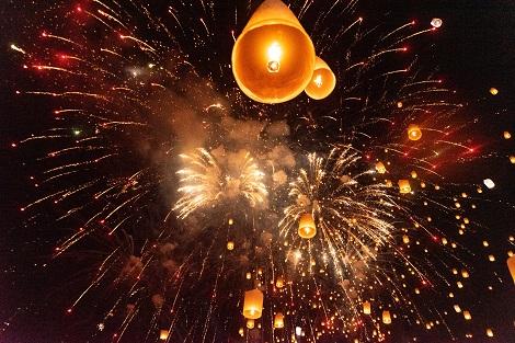 2019年コムローイ祭り 花火