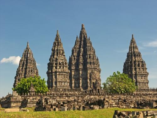 東南アジア最大のヒンドゥー寺院 プランバナン寺院