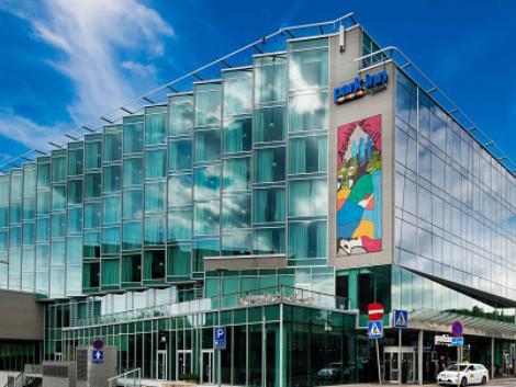 タリン：メリトン グランド カンファレンス & スパ 外観