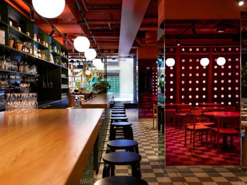 ヘルシンキ:ホボ ヘルシンキ レストラン