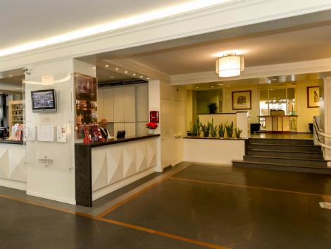 フィレンツェ：ホテル ロンドラ ロビー