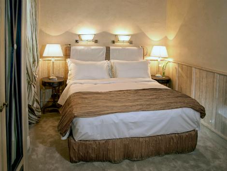 ローマ：ホテル バロッコ 客室一例