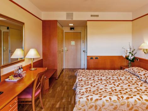 ナーンタリ：ナーンタリ スパ ホテル 客室一例