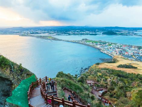 ◎高台から望む済州島市内